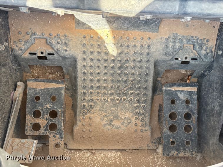 image for item EU4634 2016 Bobcat T650 tracked skid steer loader