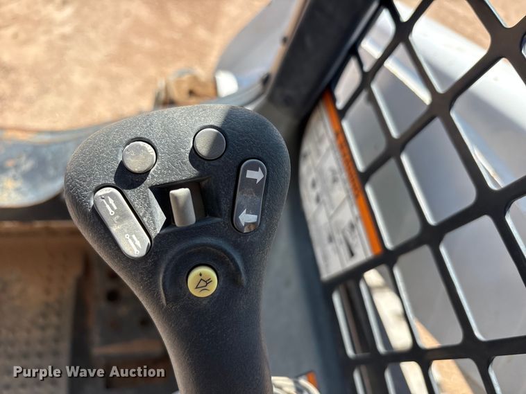 image for item EU4634 2016 Bobcat T650 tracked skid steer loader