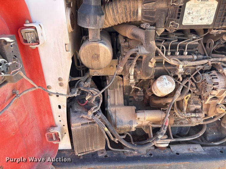 image for item EU4634 2016 Bobcat T650 tracked skid steer loader