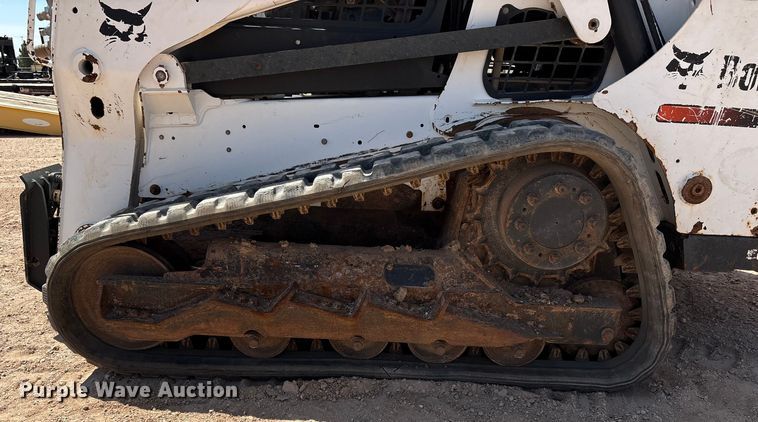 image for item EU4634 2016 Bobcat T650 tracked skid steer loader