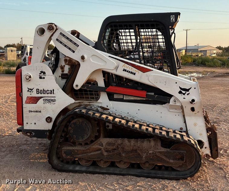 image for item EU4635 2017 Bobcat T650 tracked skid steer loader