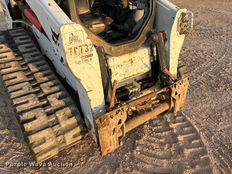 image for item EU4635 2017 Bobcat T650 tracked skid steer loader