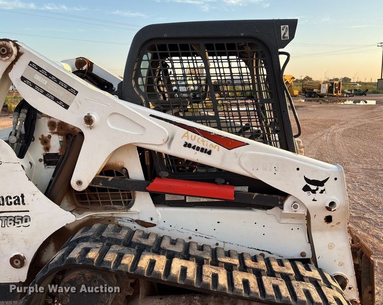 image for item EU4635 2017 Bobcat T650 tracked skid steer loader