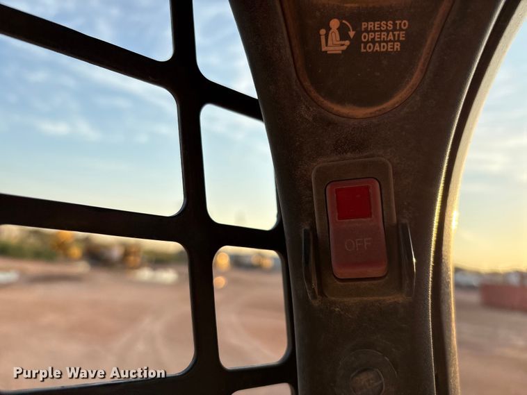 image for item EU4635 2017 Bobcat T650 tracked skid steer loader