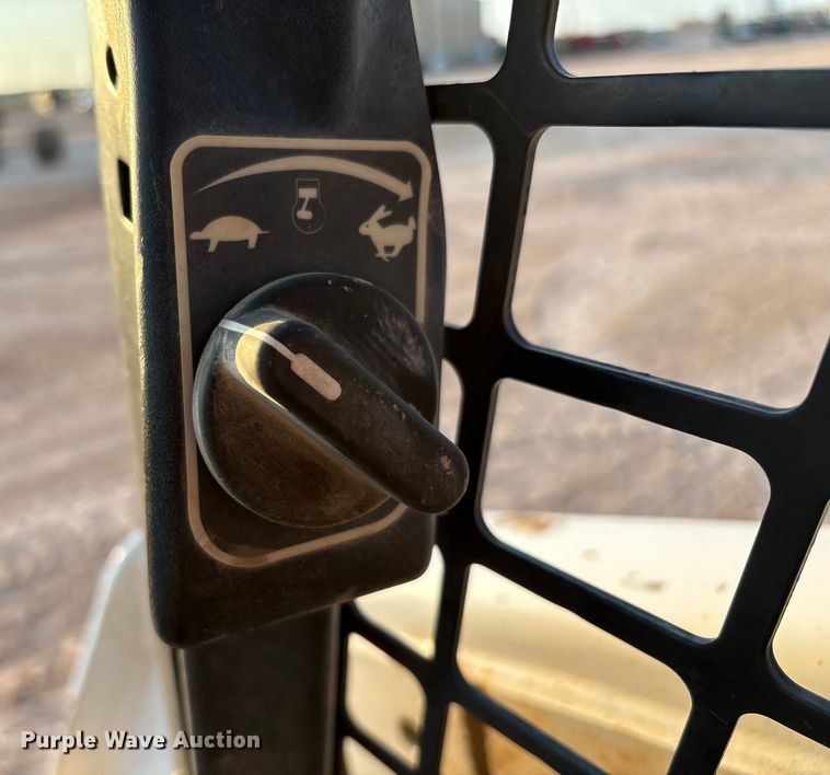 image for item EU4635 2017 Bobcat T650 tracked skid steer loader