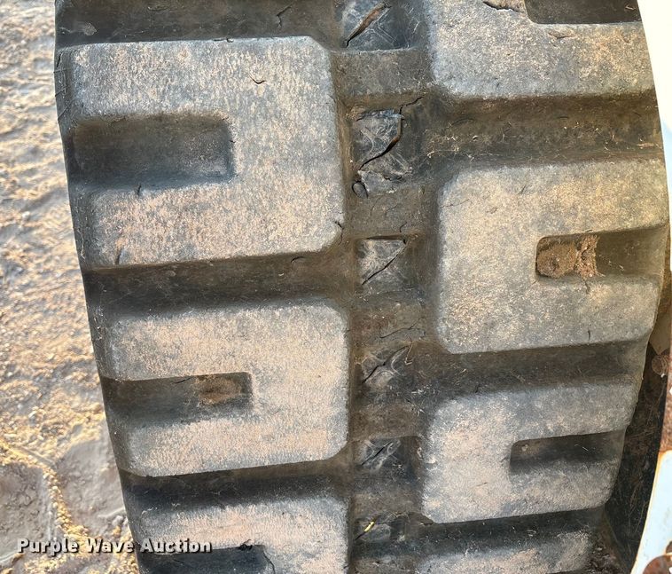 image for item EU4635 2017 Bobcat T650 tracked skid steer loader