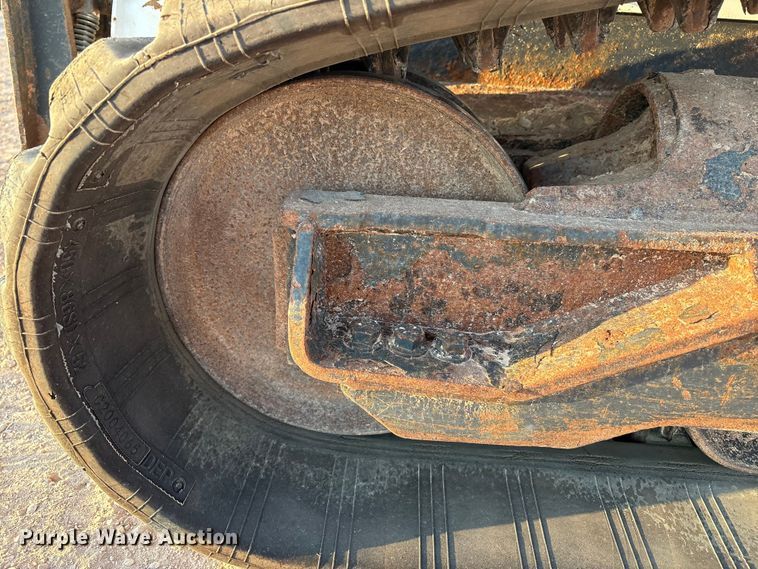 image for item EU4635 2017 Bobcat T650 tracked skid steer loader