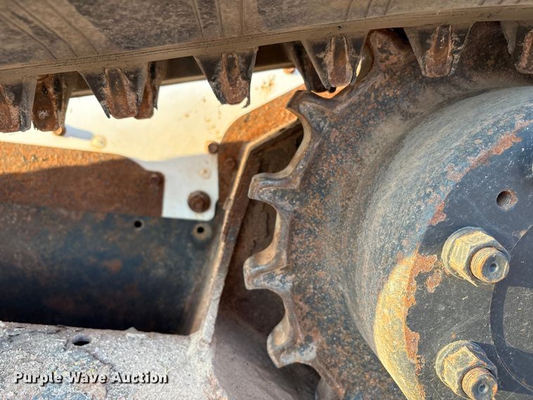 image for item EU4635 2017 Bobcat T650 tracked skid steer loader