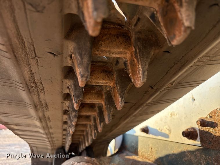 image for item EU4635 2017 Bobcat T650 tracked skid steer loader