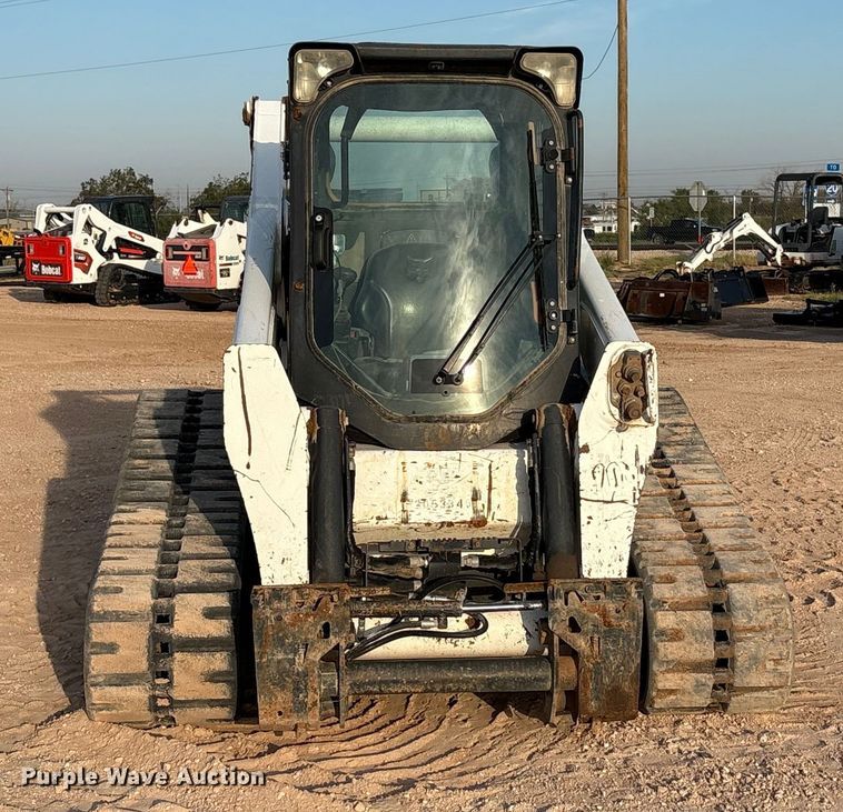 image for item EU4636 2019 Bobcat T870 tracked skid steer loader