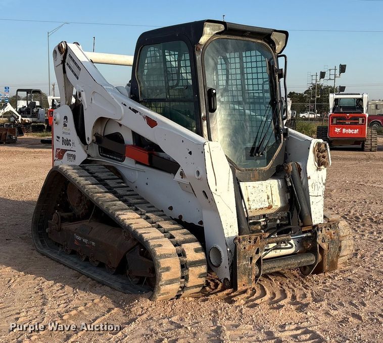 image for item EU4636 2019 Bobcat T870 tracked skid steer loader