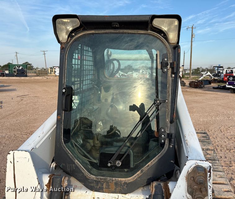 image for item EU4636 2019 Bobcat T870 tracked skid steer loader