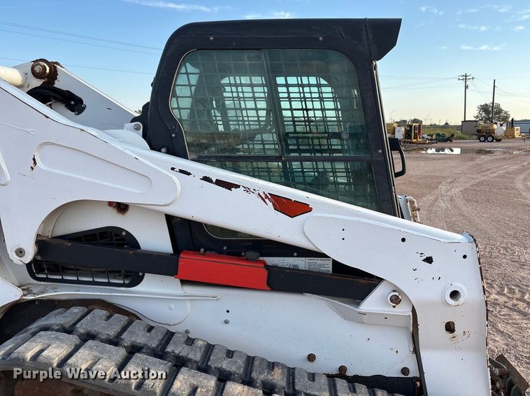 image for item EU4636 2019 Bobcat T870 tracked skid steer loader
