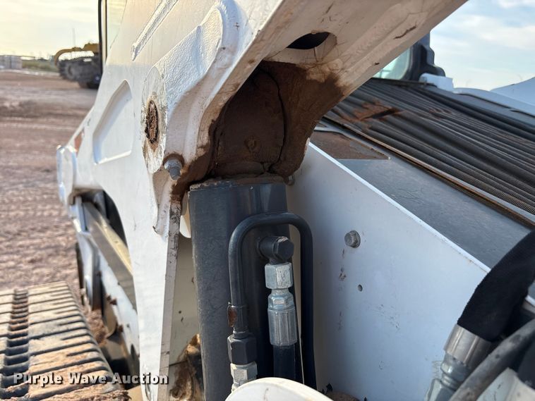 image for item EU4636 2019 Bobcat T870 tracked skid steer loader