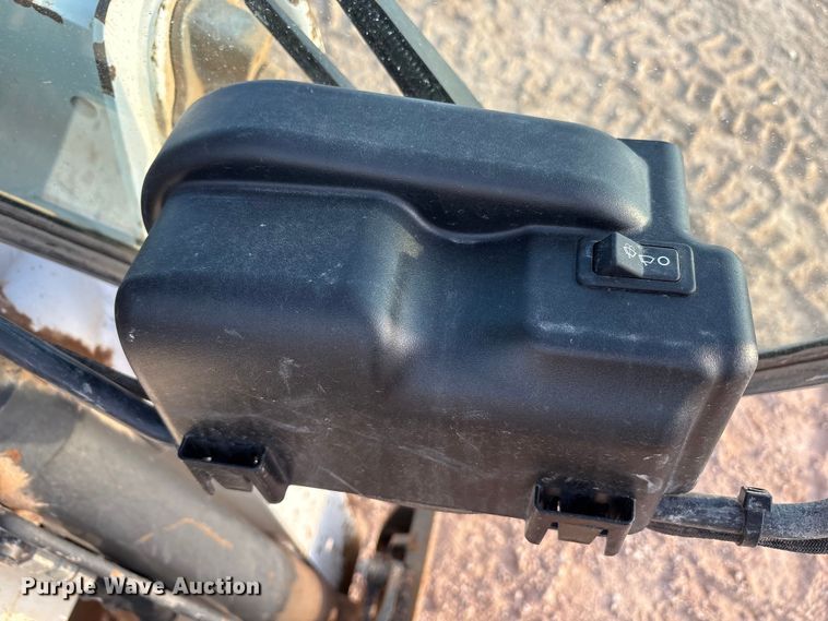 image for item EU4636 2019 Bobcat T870 tracked skid steer loader