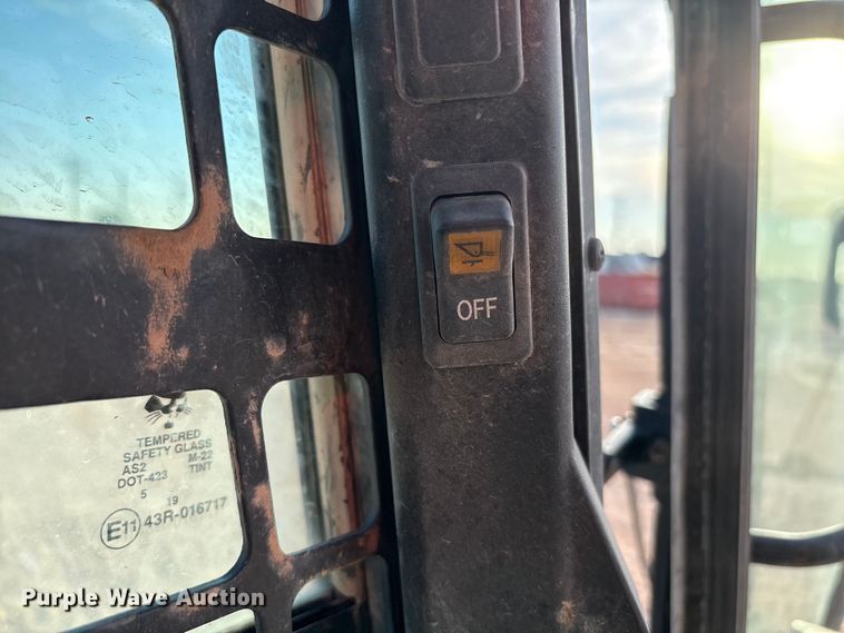 image for item EU4636 2019 Bobcat T870 tracked skid steer loader