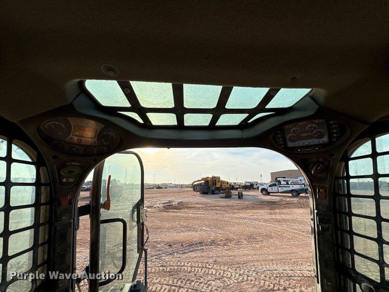 image for item EU4636 2019 Bobcat T870 tracked skid steer loader