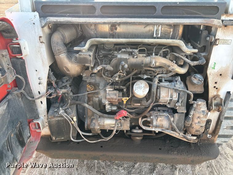 image for item EU4636 2019 Bobcat T870 tracked skid steer loader