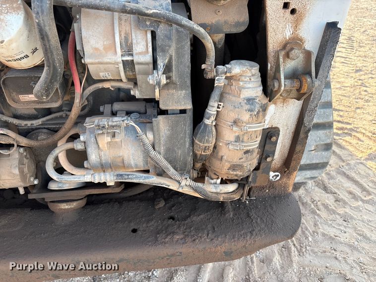 image for item EU4636 2019 Bobcat T870 tracked skid steer loader