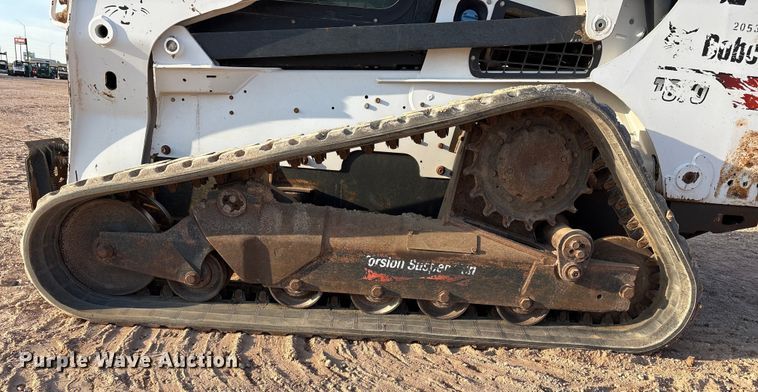 image for item EU4636 2019 Bobcat T870 tracked skid steer loader