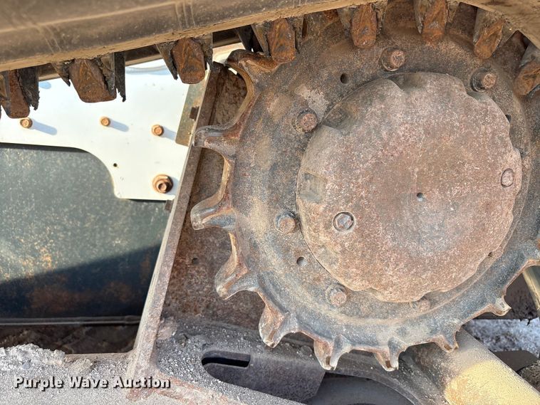 image for item EU4636 2019 Bobcat T870 tracked skid steer loader