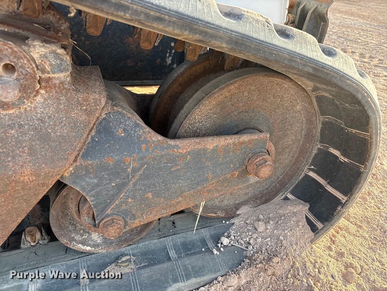 image for item EU4636 2019 Bobcat T870 tracked skid steer loader