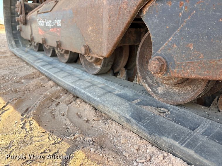 image for item EU4636 2019 Bobcat T870 tracked skid steer loader