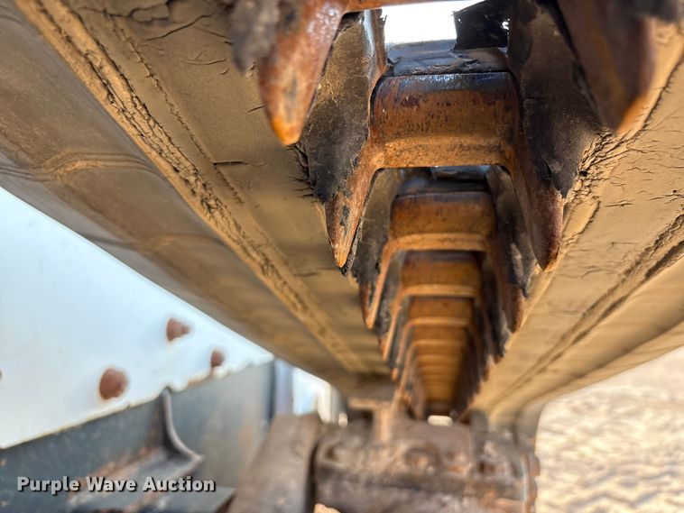 image for item EU4636 2019 Bobcat T870 tracked skid steer loader