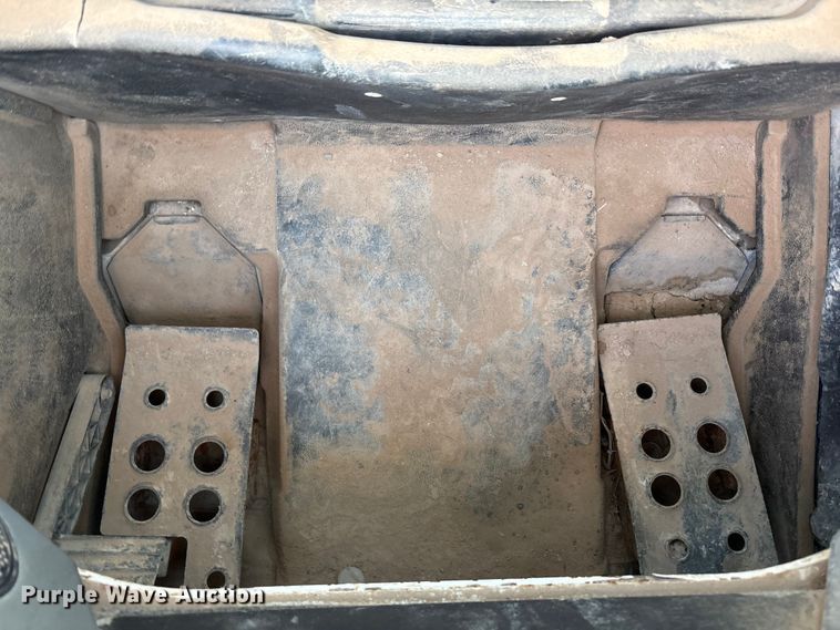 image for item EU4637 2019 Bobcat T870 tracked skid steer loader