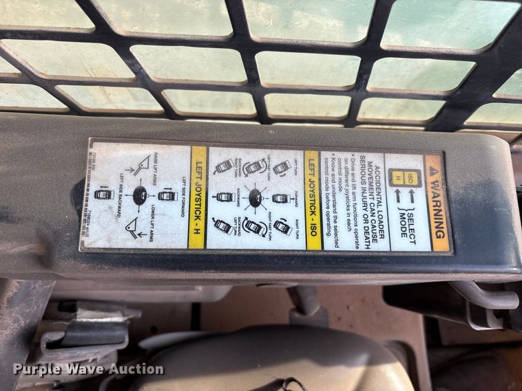 image for item EU4637 2019 Bobcat T870 tracked skid steer loader