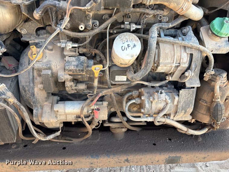 image for item EU4637 2019 Bobcat T870 tracked skid steer loader