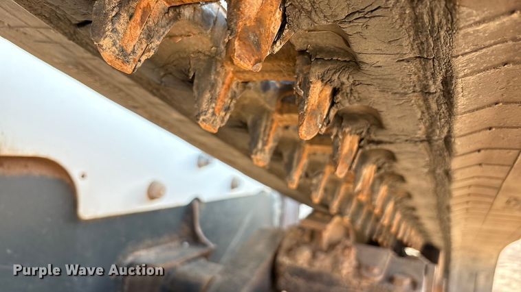 image for item EU4637 2019 Bobcat T870 tracked skid steer loader