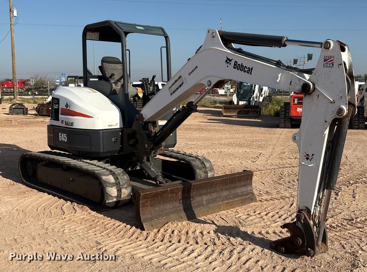 EXCAVADORA 2018 BOBCAT E45