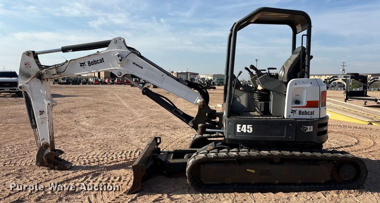 image for item EU4638 2018 Bobcat E45 mini excavator