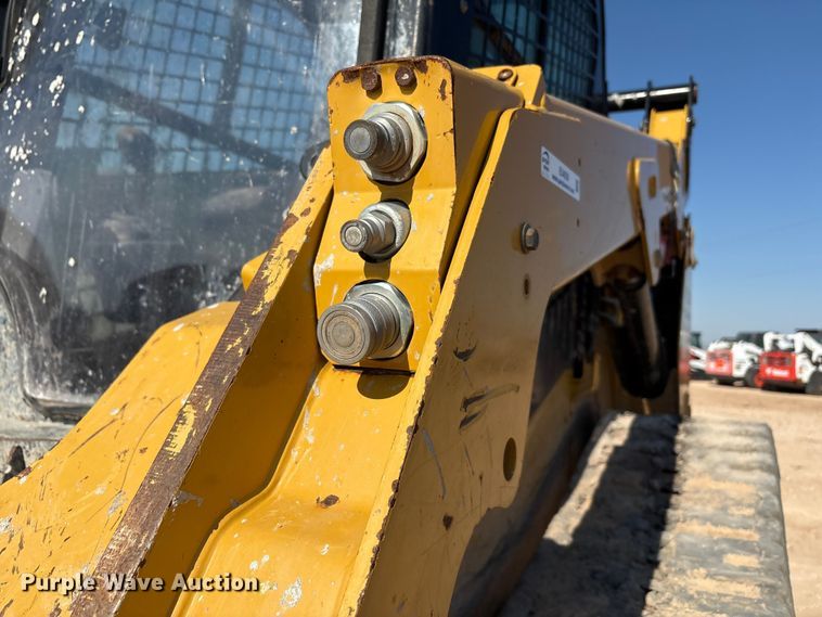 image for item EU4639 2019 Caterpillar 259D tracked skid steer loader