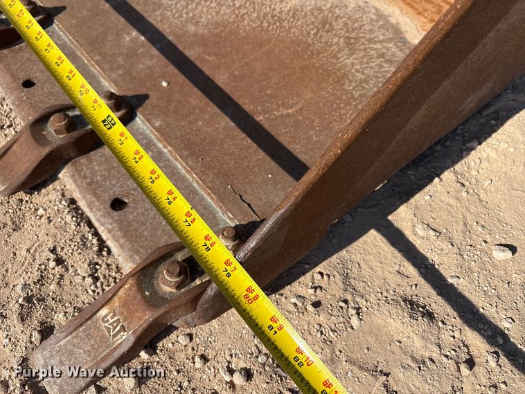 image for item EU4639 2019 Caterpillar 259D tracked skid steer loader