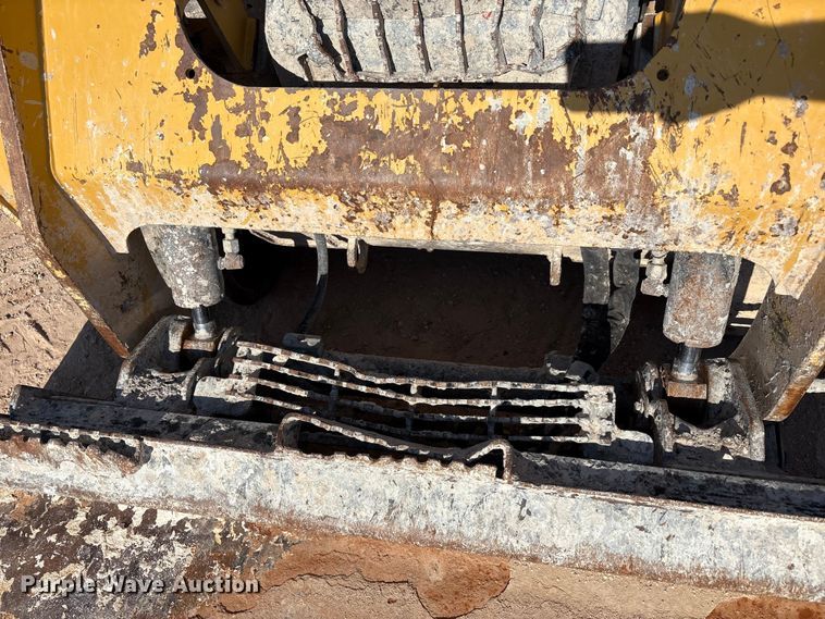 image for item EU4639 2019 Caterpillar 259D tracked skid steer loader