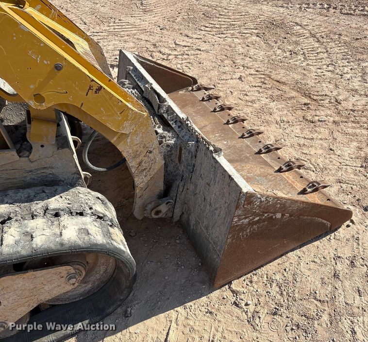 image for item EU4639 2019 Caterpillar 259D tracked skid steer loader