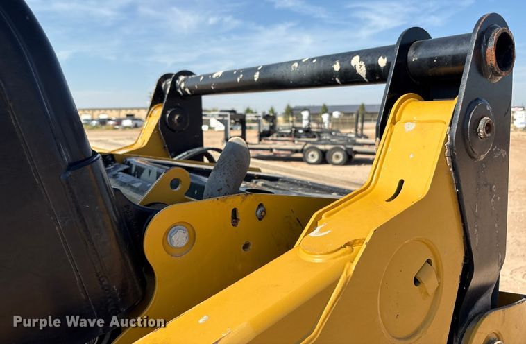 image for item EU4639 2019 Caterpillar 259D tracked skid steer loader