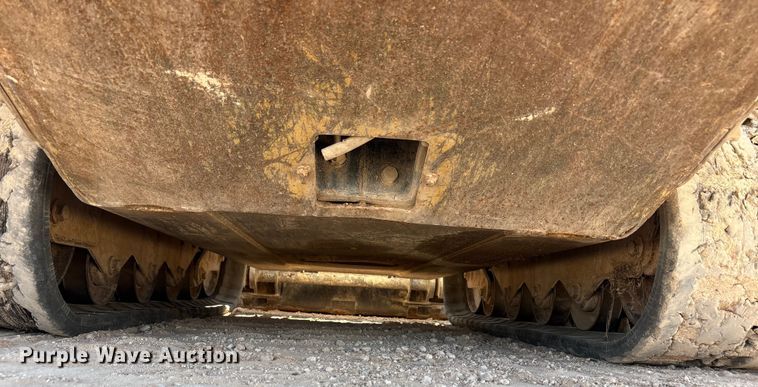 image for item EU4639 2019 Caterpillar 259D tracked skid steer loader