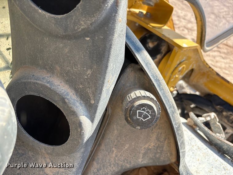 image for item EU4639 2019 Caterpillar 259D tracked skid steer loader