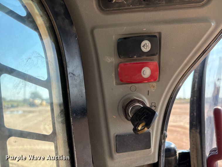 image for item EU4639 2019 Caterpillar 259D tracked skid steer loader