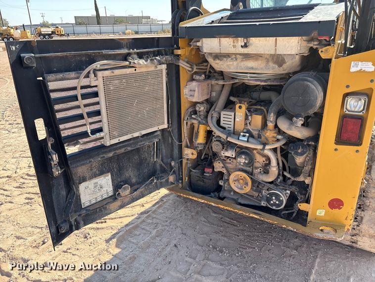 image for item EU4639 2019 Caterpillar 259D tracked skid steer loader