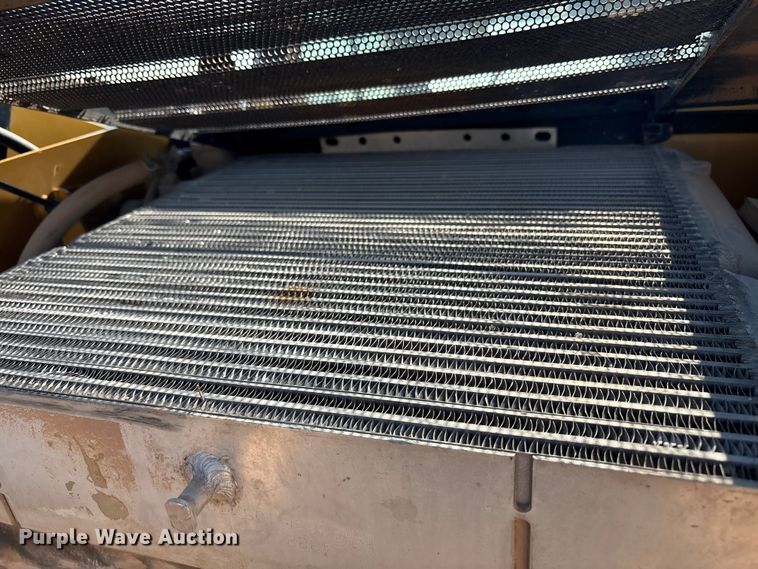 image for item EU4639 2019 Caterpillar 259D tracked skid steer loader