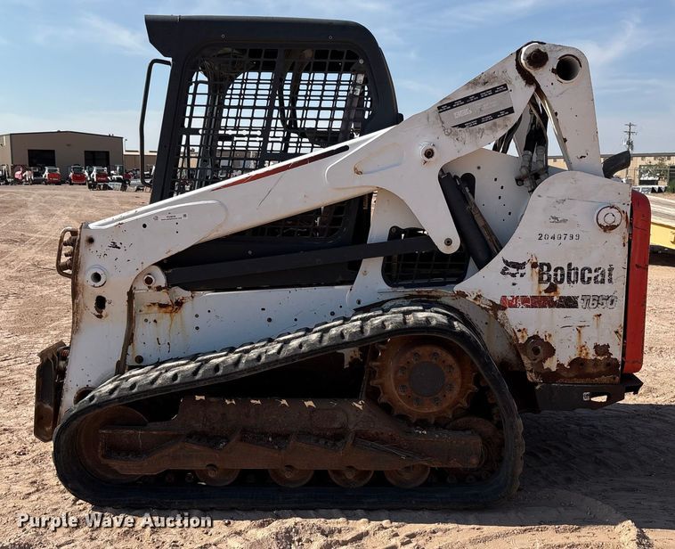 image for item EU4640 2015 Bobcat T650 tracked skid steer loader