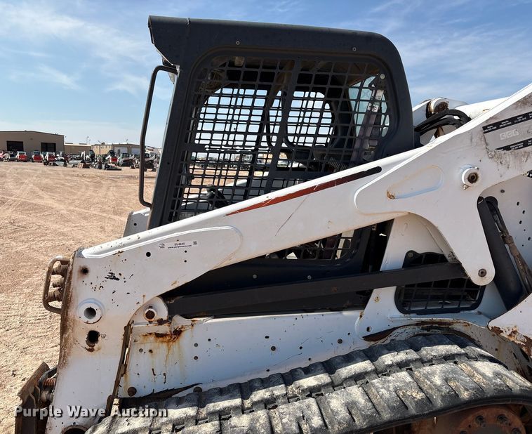 image for item EU4640 2015 Bobcat T650 tracked skid steer loader
