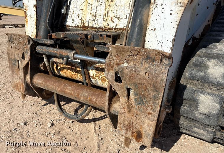 image for item EU4640 2015 Bobcat T650 tracked skid steer loader