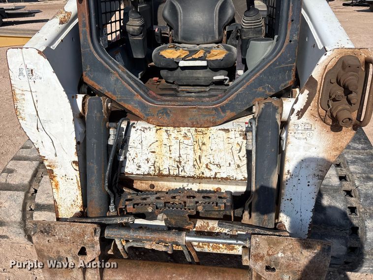 image for item EU4640 2015 Bobcat T650 tracked skid steer loader
