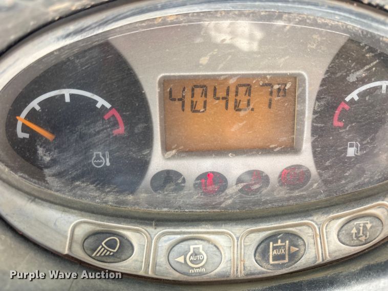 image for item EU4640 2015 Bobcat T650 tracked skid steer loader