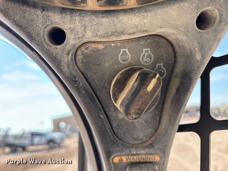 image for item EU4640 2015 Bobcat T650 tracked skid steer loader